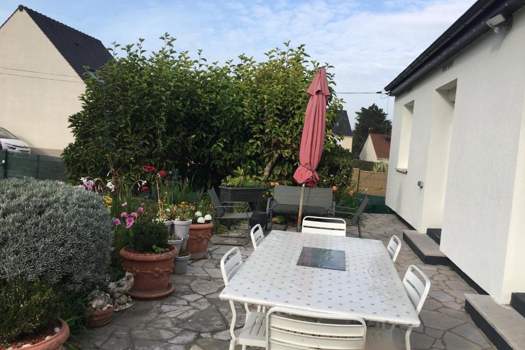 Photo of Patio Balcony in Ully-Saint-Georges