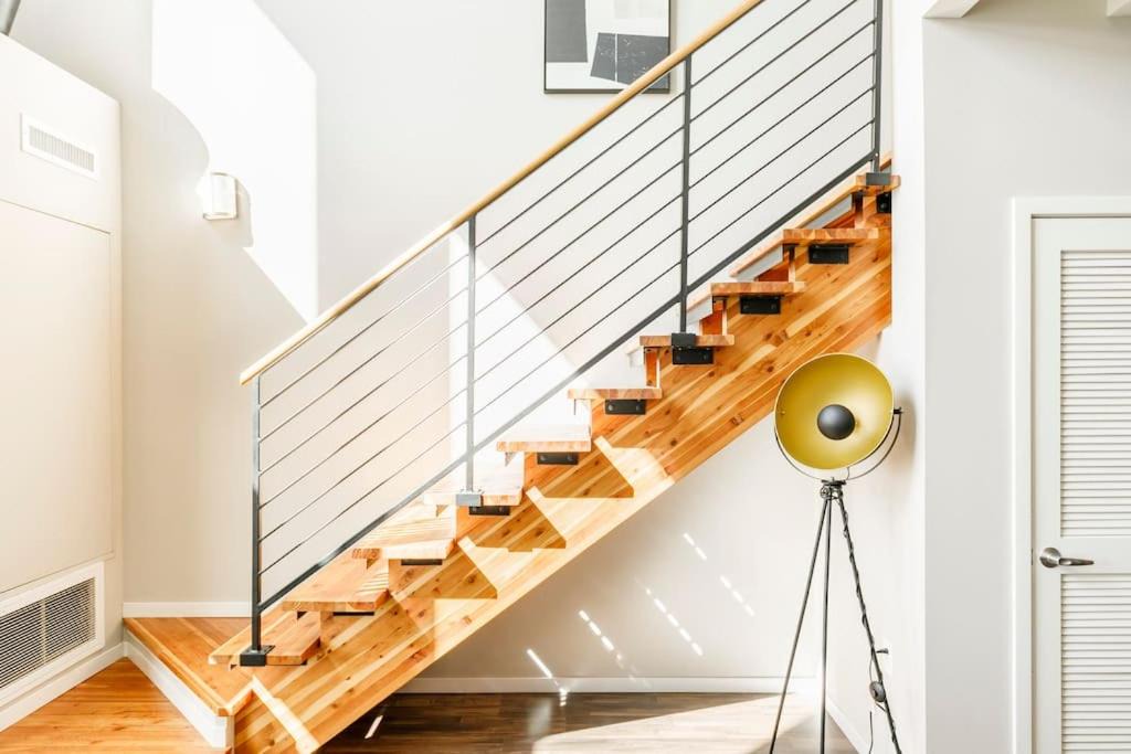 Photo of Others in DeBaliviere Place