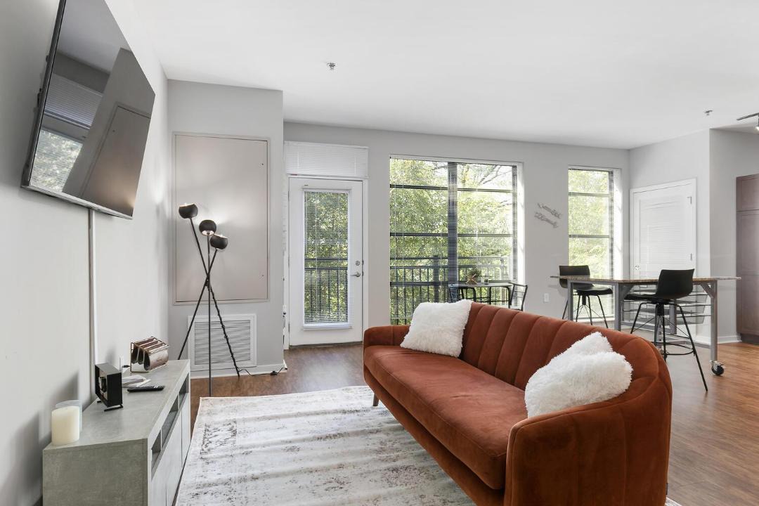 Photo of Livingroom in DeBaliviere Place