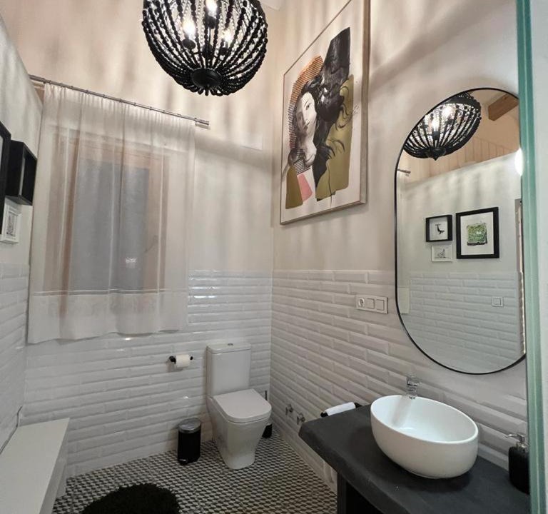 Photo of Bathroom in Elche De La Sierra