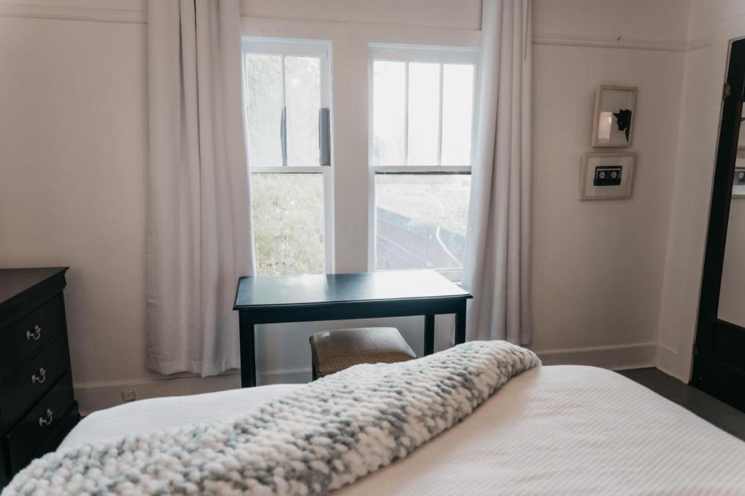 Photo of Bedroom in Freetown - Port Rico