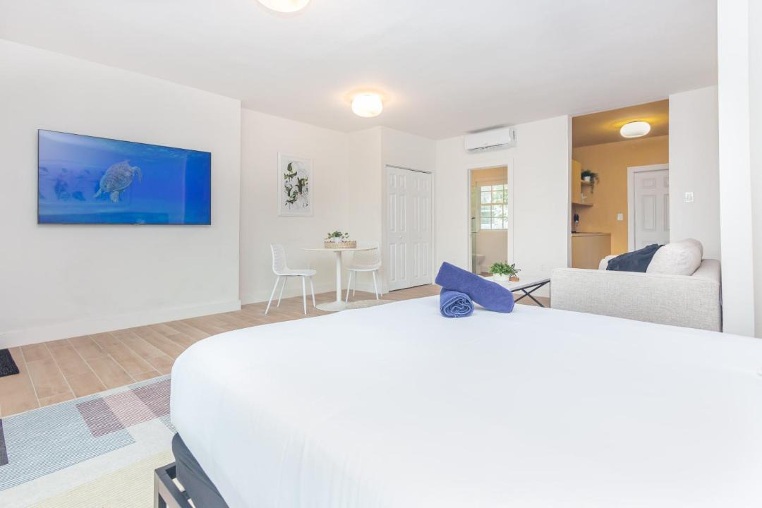 Photo of Bedroom in El Portal