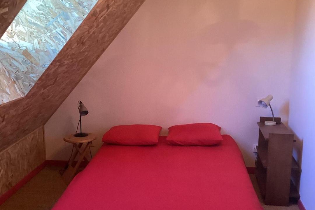 Photo of Others in Le Veurdre