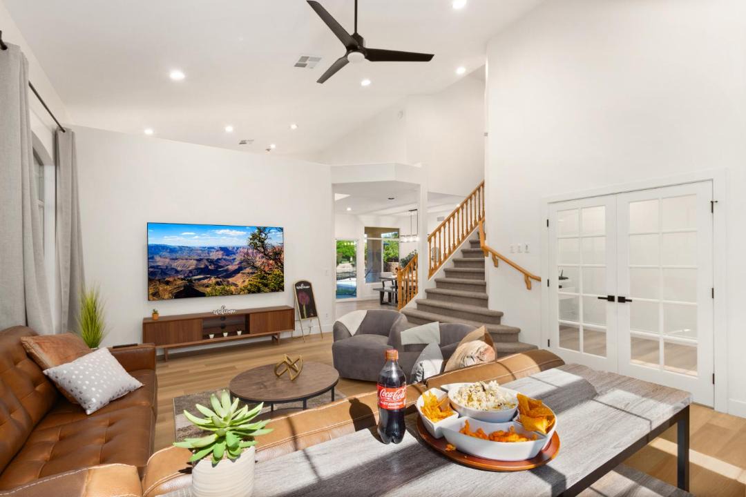 Photo of Livingroom in Chandler