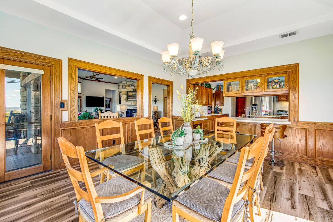 Photo of Kitchen in Horseshoe Bay