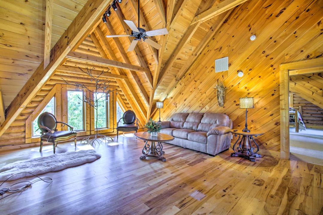 Photo of Others in Calhoun