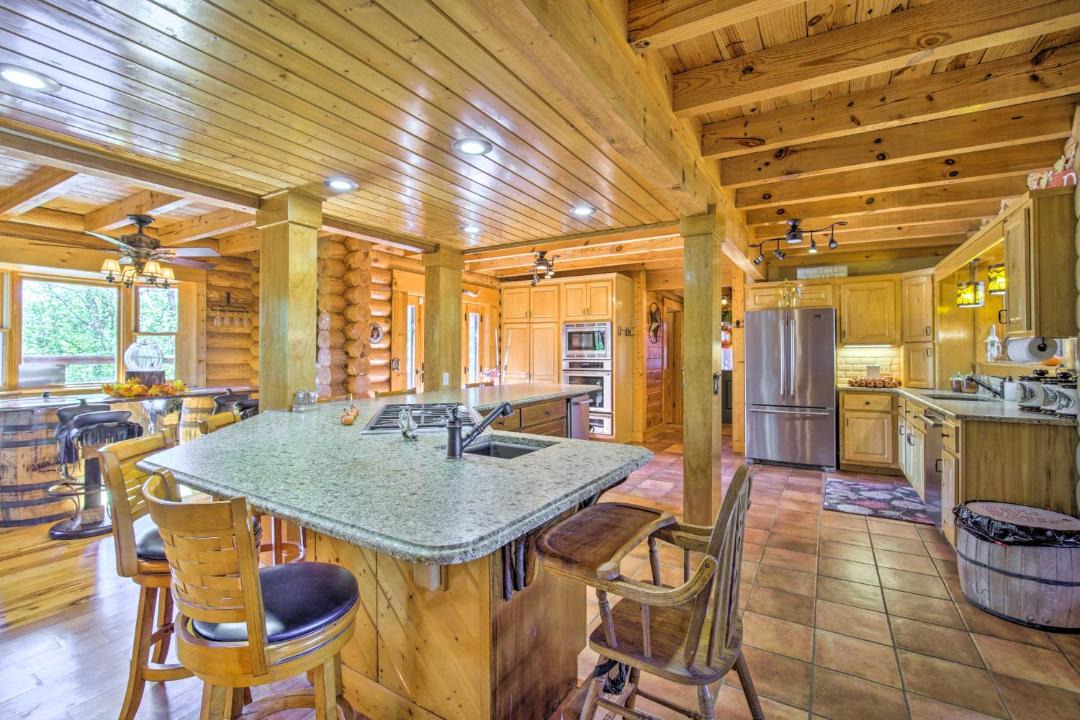 Photo of Others in Calhoun