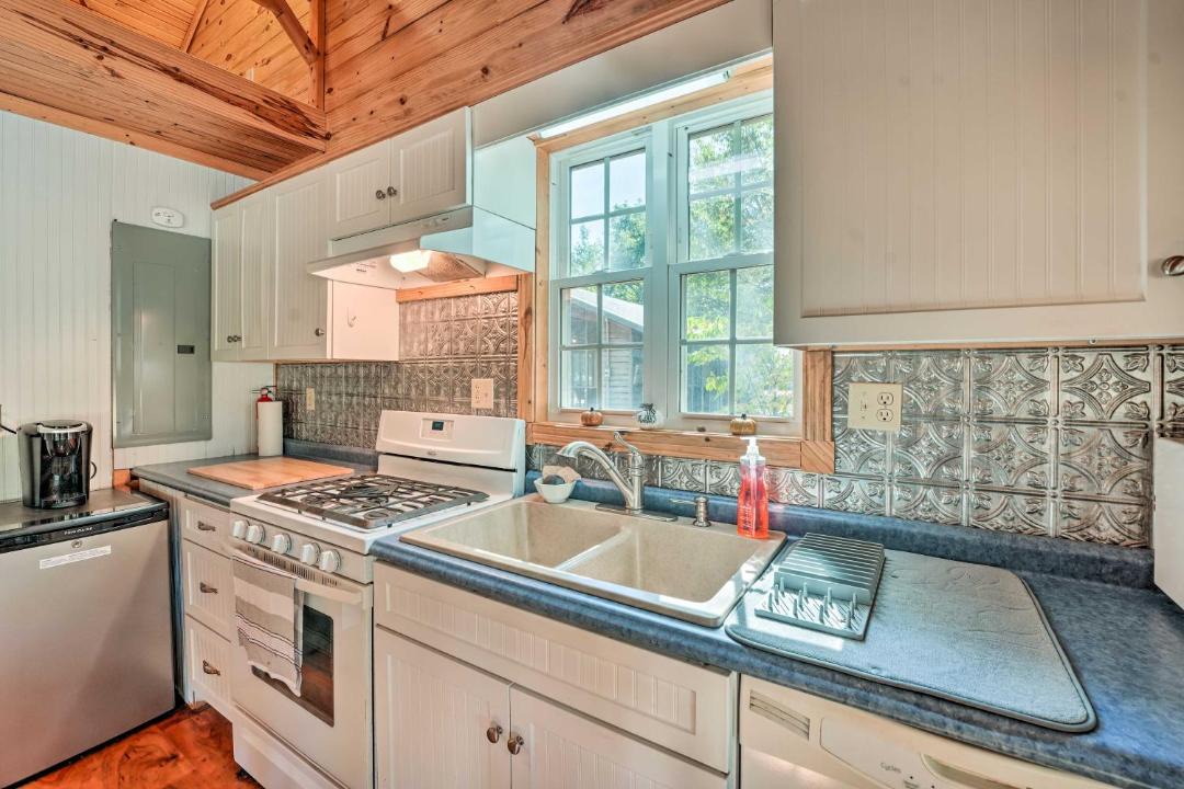 Photo of Kitchen in Fruitvale