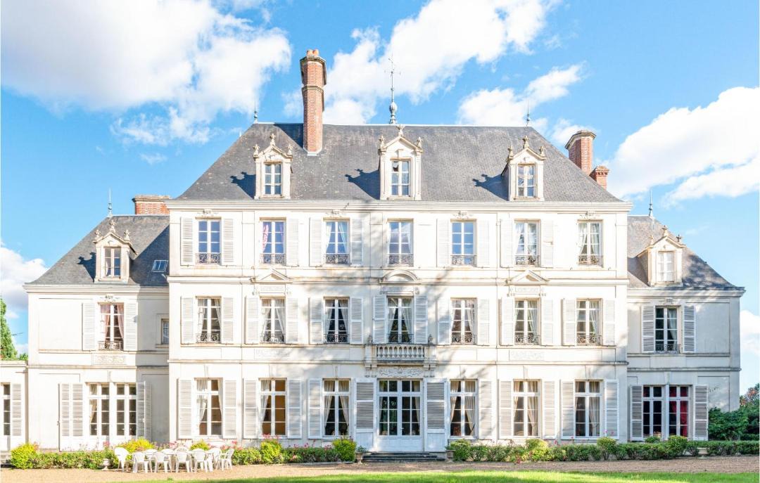 Photo of Others in Allonne