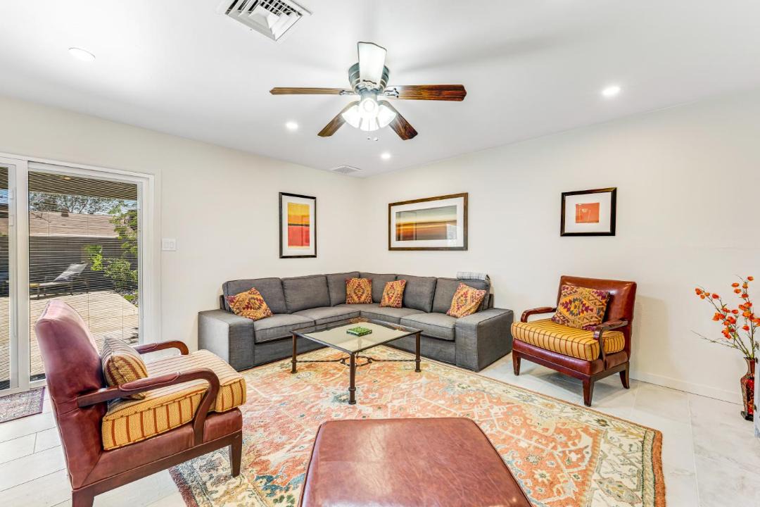 Photo of Livingroom in Deer Valley