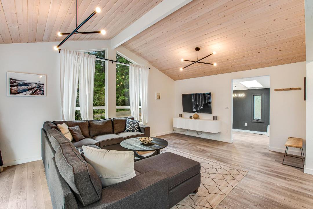 Photo of Livingroom in Anderson Island