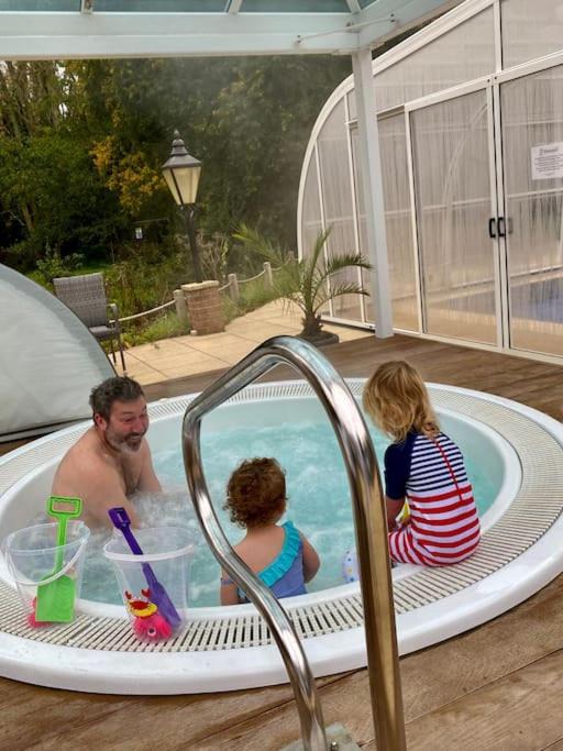 Photo of Others in Horton