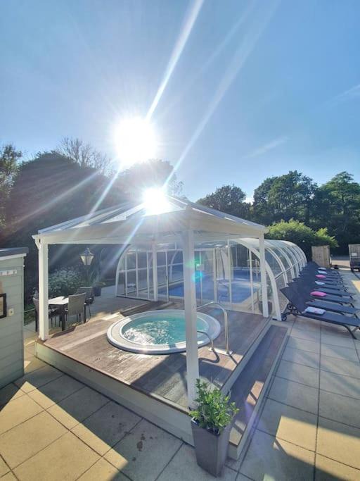 Photo of Others in Horton