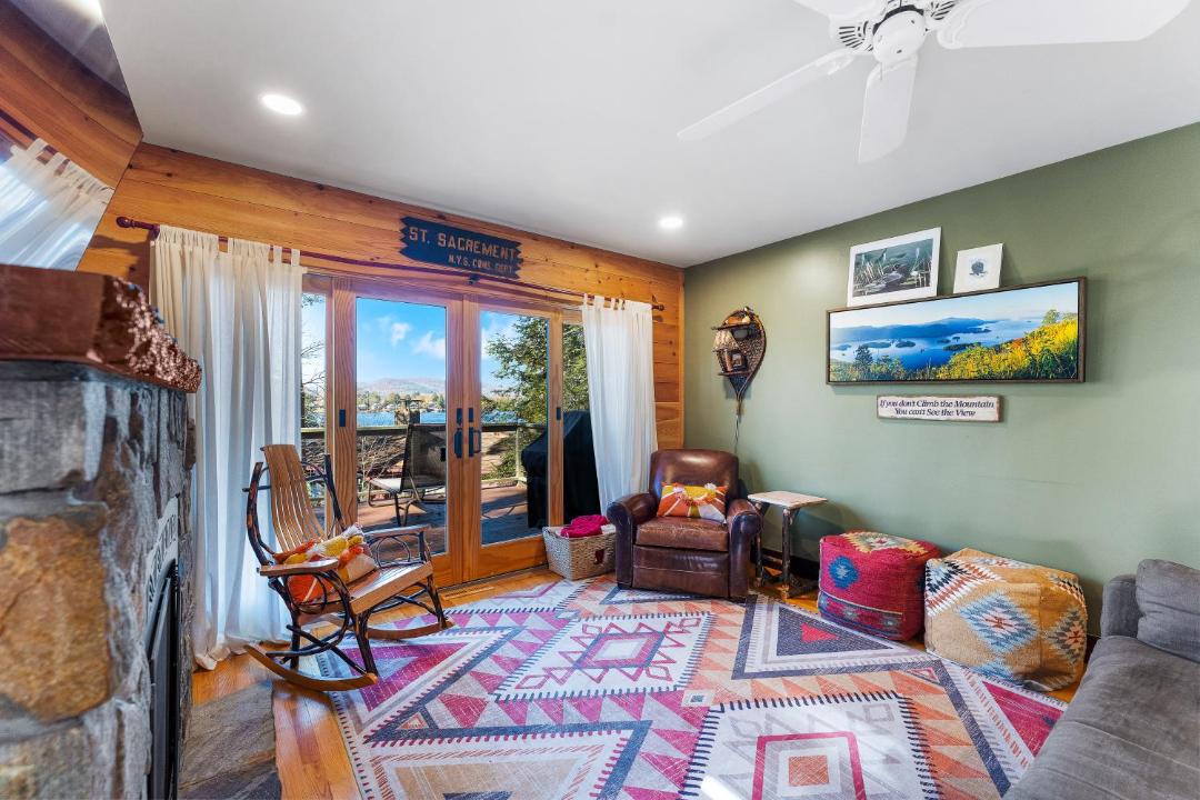 Photo of Livingroom in Warren County