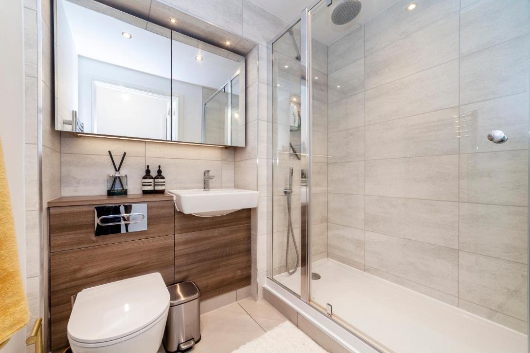 Photo of Bathroom in Yiewsley