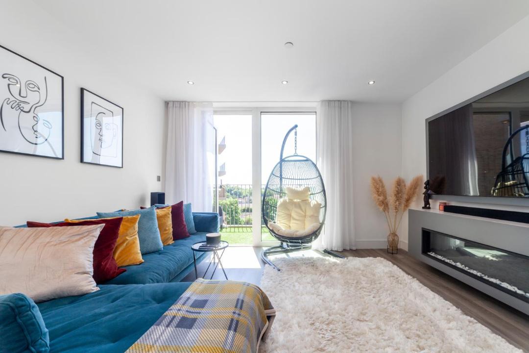 Photo of Livingroom in Yiewsley