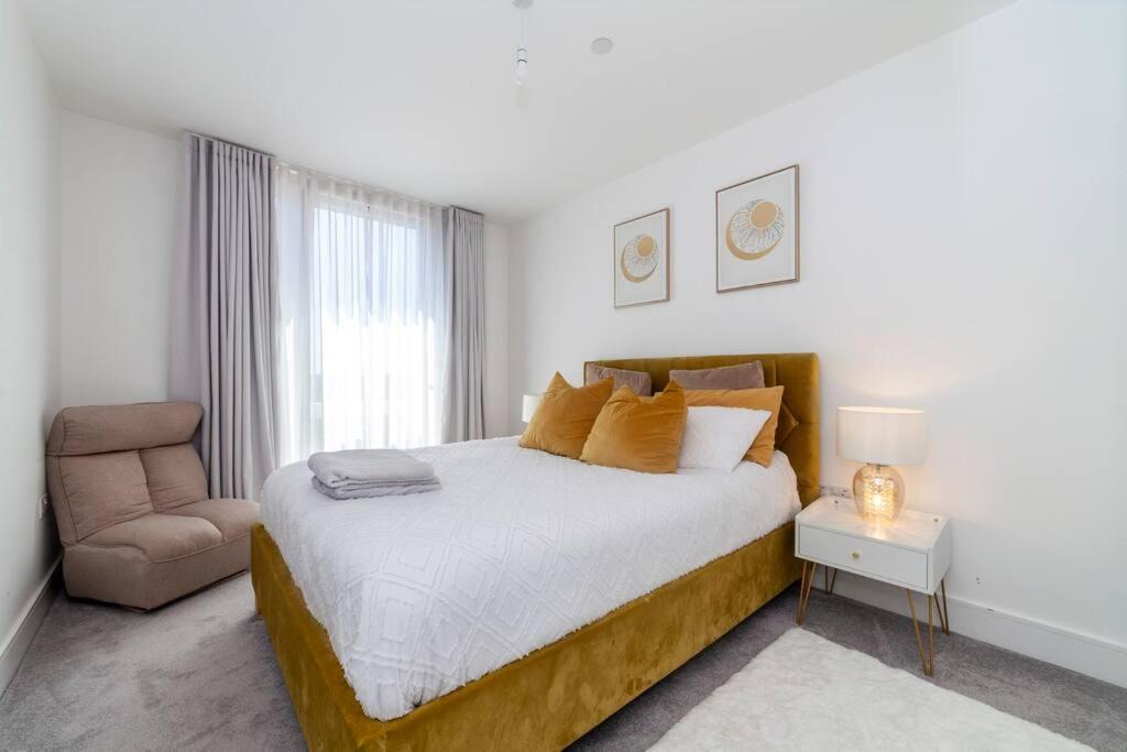 Photo of Bedroom in Yiewsley