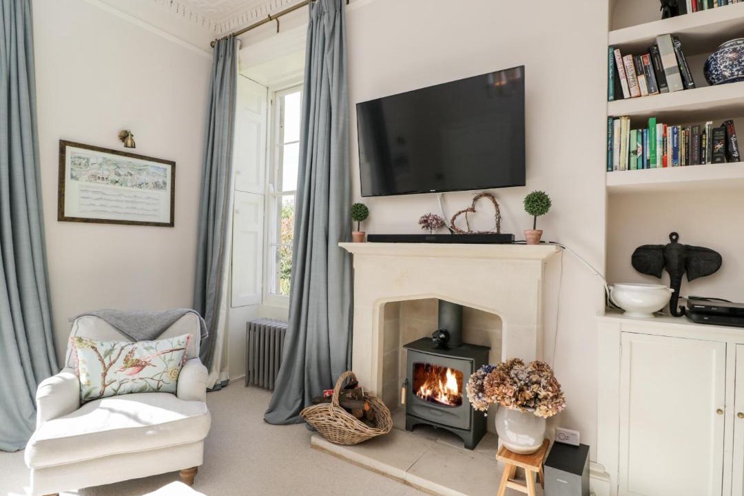 Photo of Livingroom in Dursley