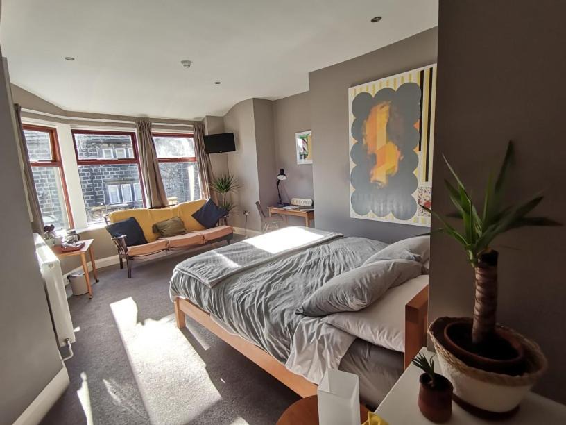 Photo of Others in Heptonstall