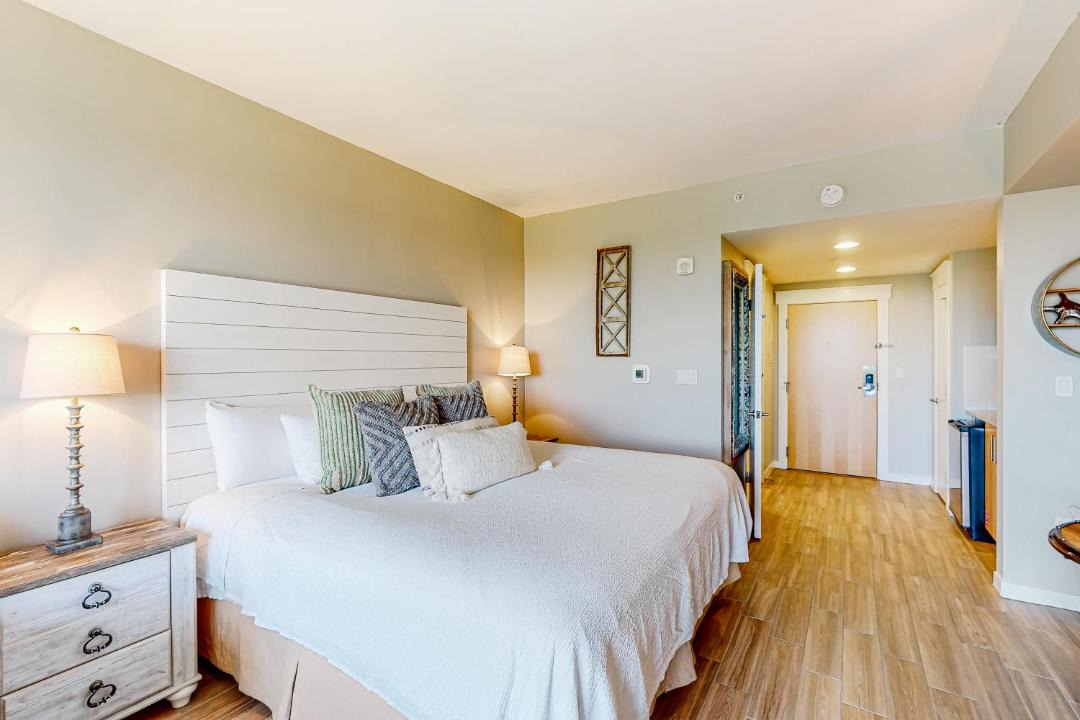 Photo of Bedroom in Baytowne Wharf