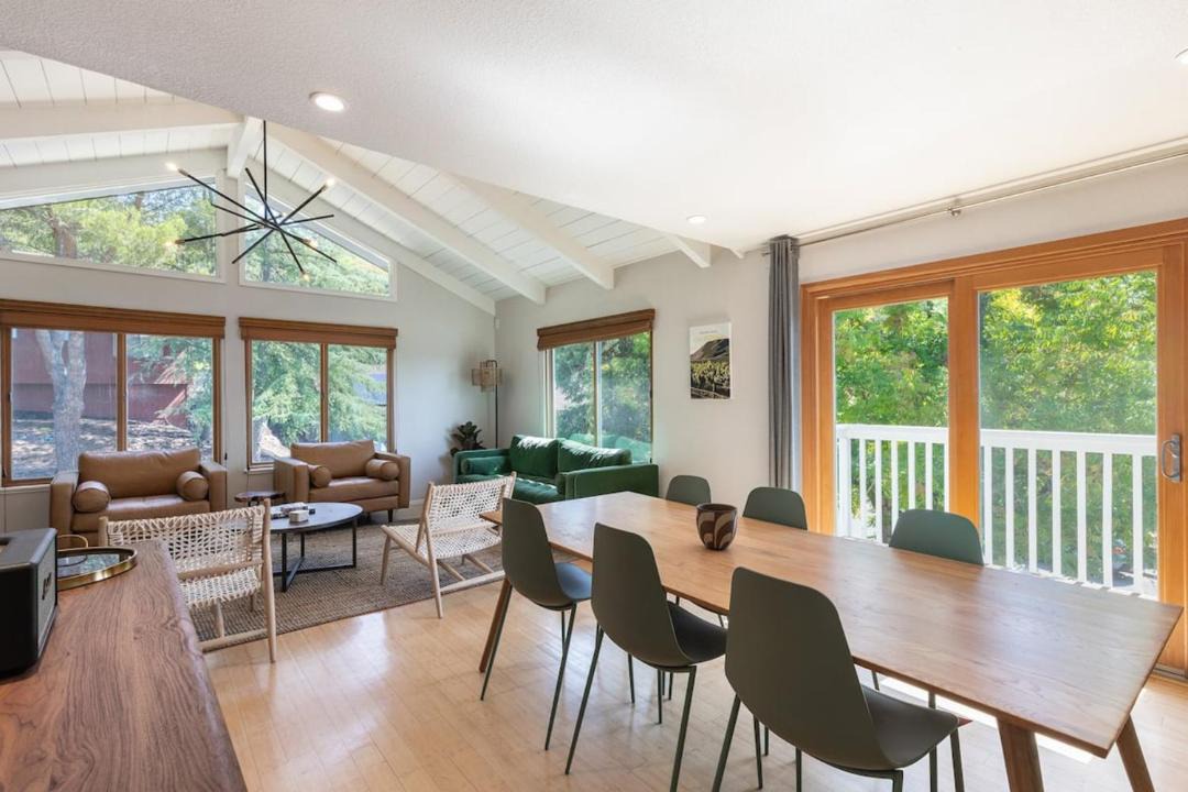 Photo of Livingroom in Santa Rosa