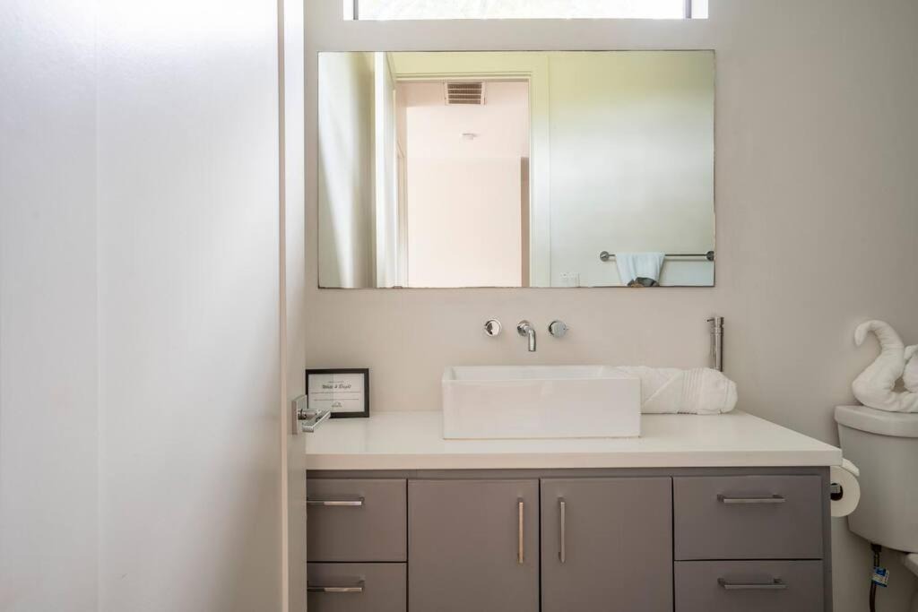 Photo of Bathroom in OST - South Union