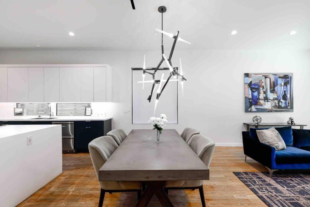 Photo of Livingroom in OST - South Union