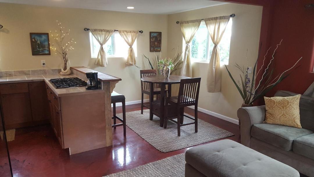 Photo of Livingroom in Kona Palisades