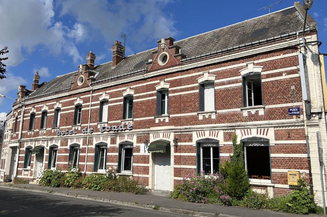 Photo of Buildings in Montdidier
