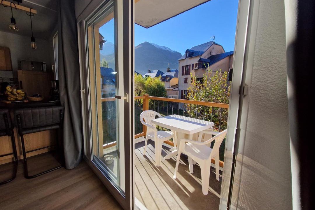 Photo of Patio Balcony in Esquieze-Sere