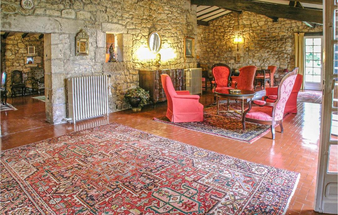 Photo of Others in Cezac