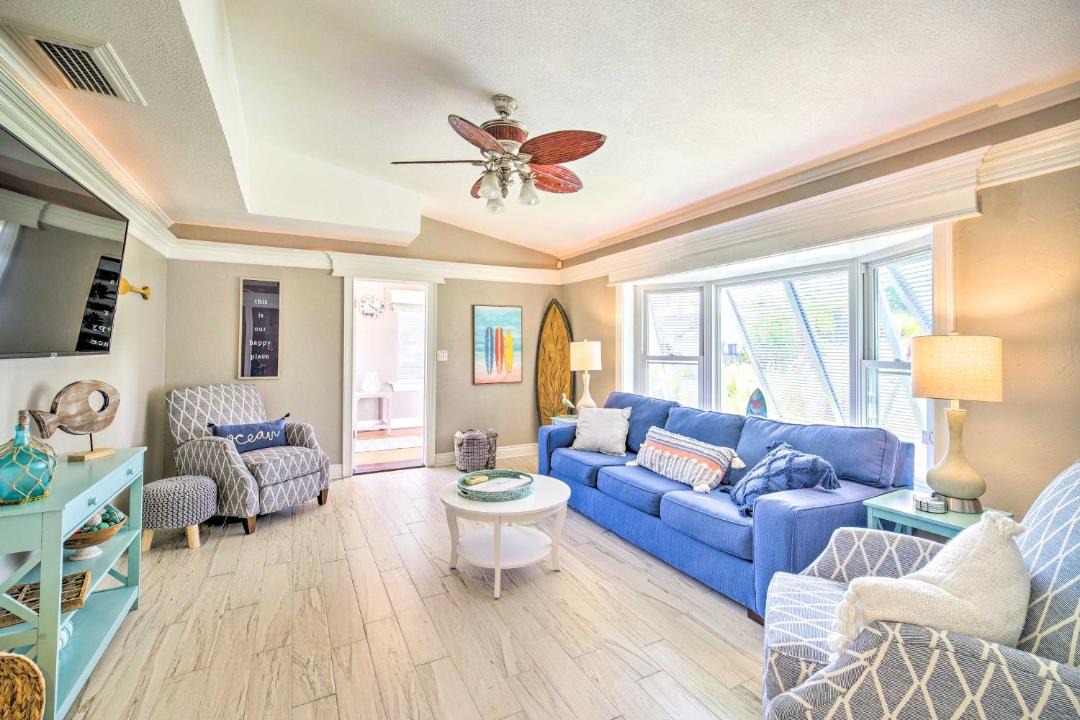 Photo of Livingroom in Melbourne Beach