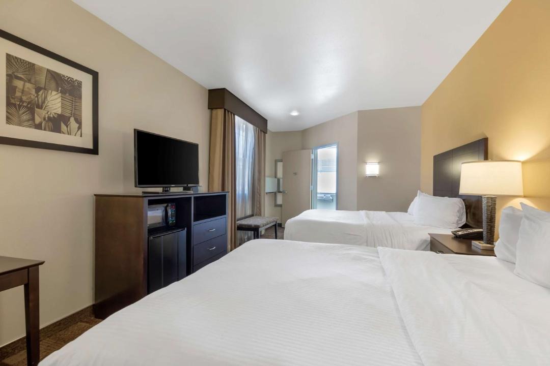 Photo of Bedroom in Lusk