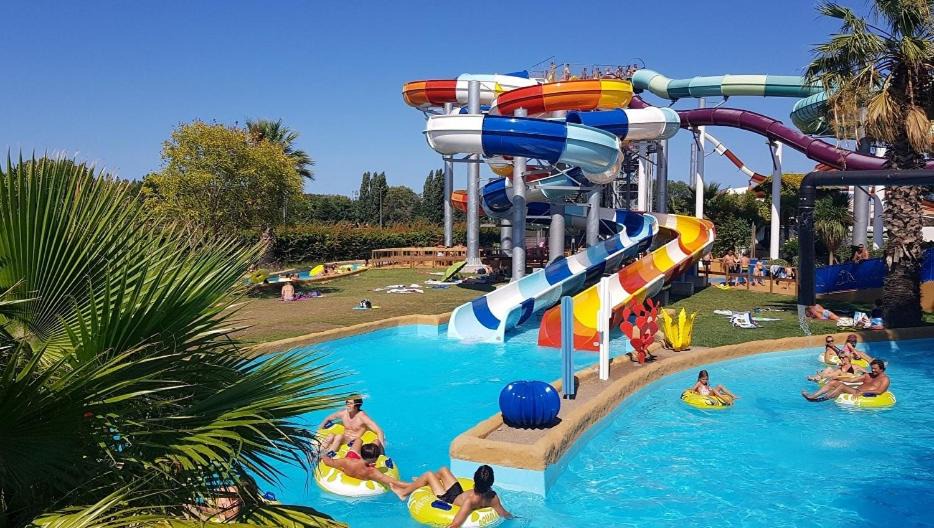 Photo of Others in Canohes