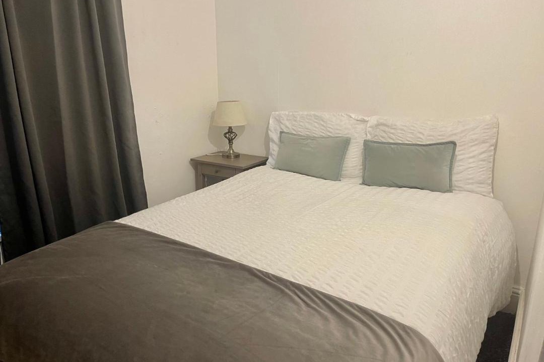 Photo of Bedroom in Pill