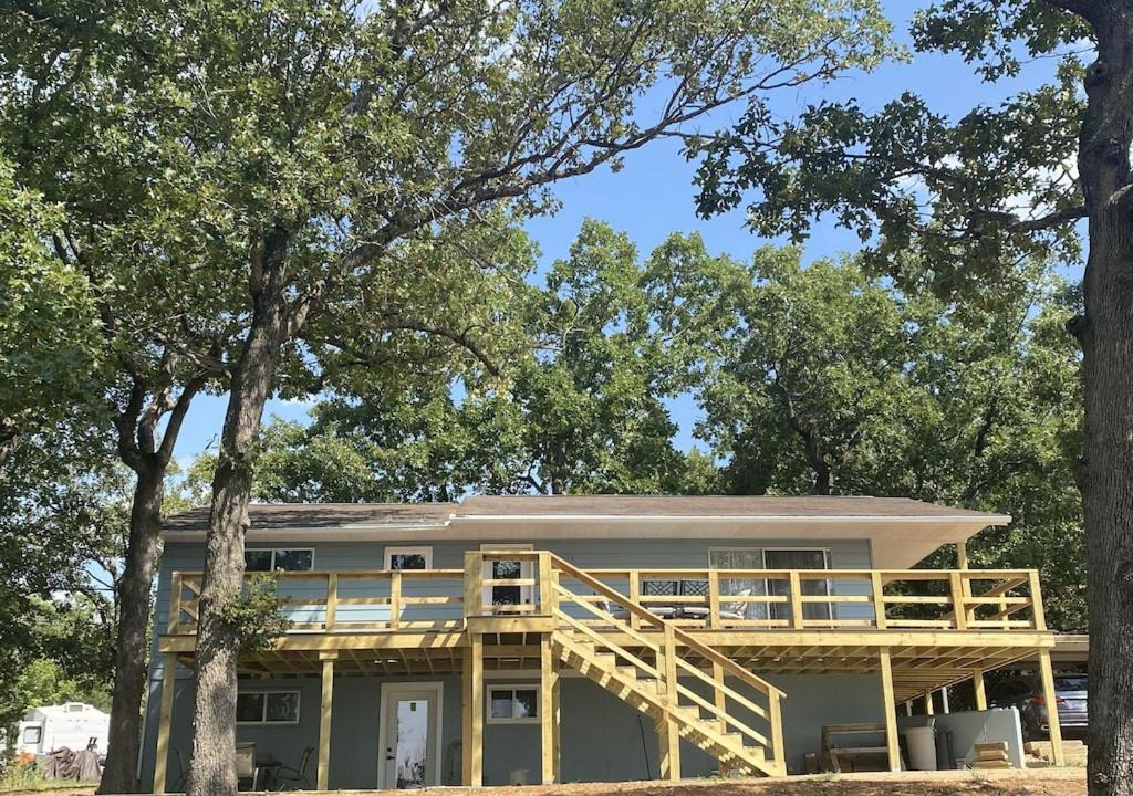 Photo of Buildings in Lakeview