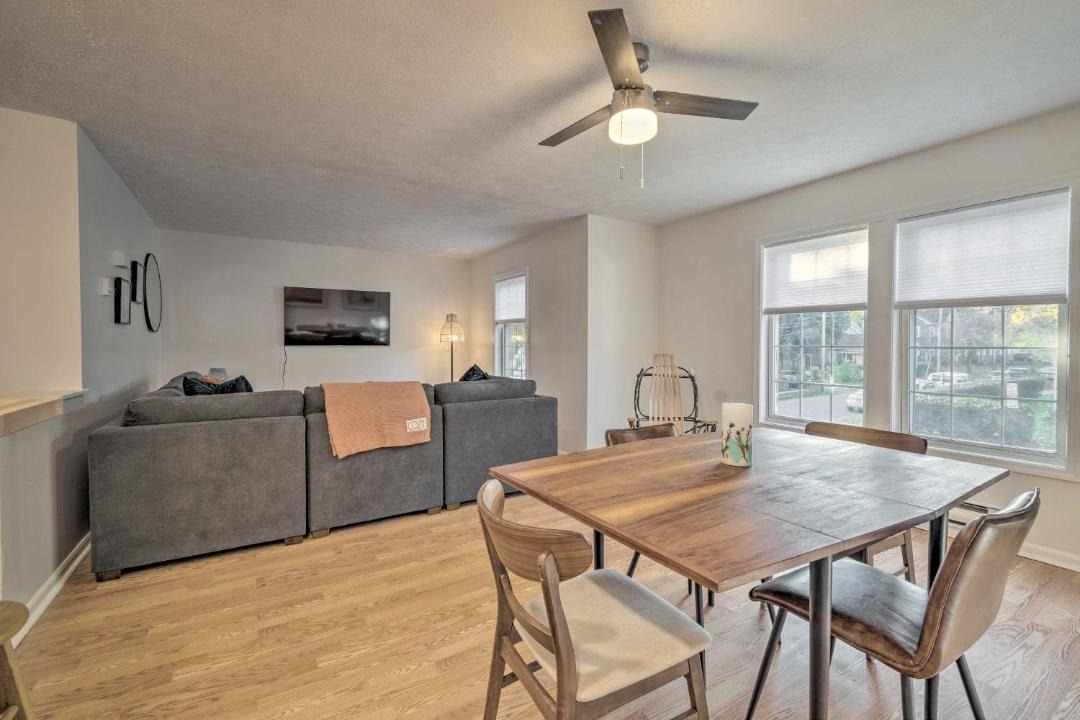 Photo of Livingroom in South Wedge