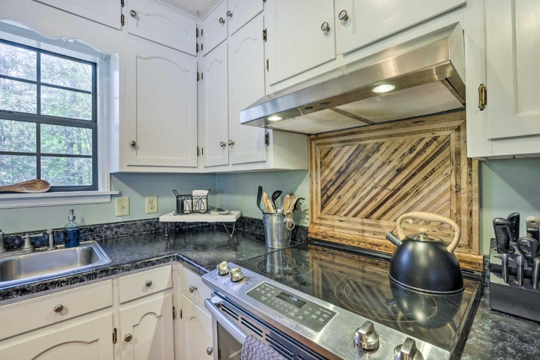 Photo of Kitchen in Newell