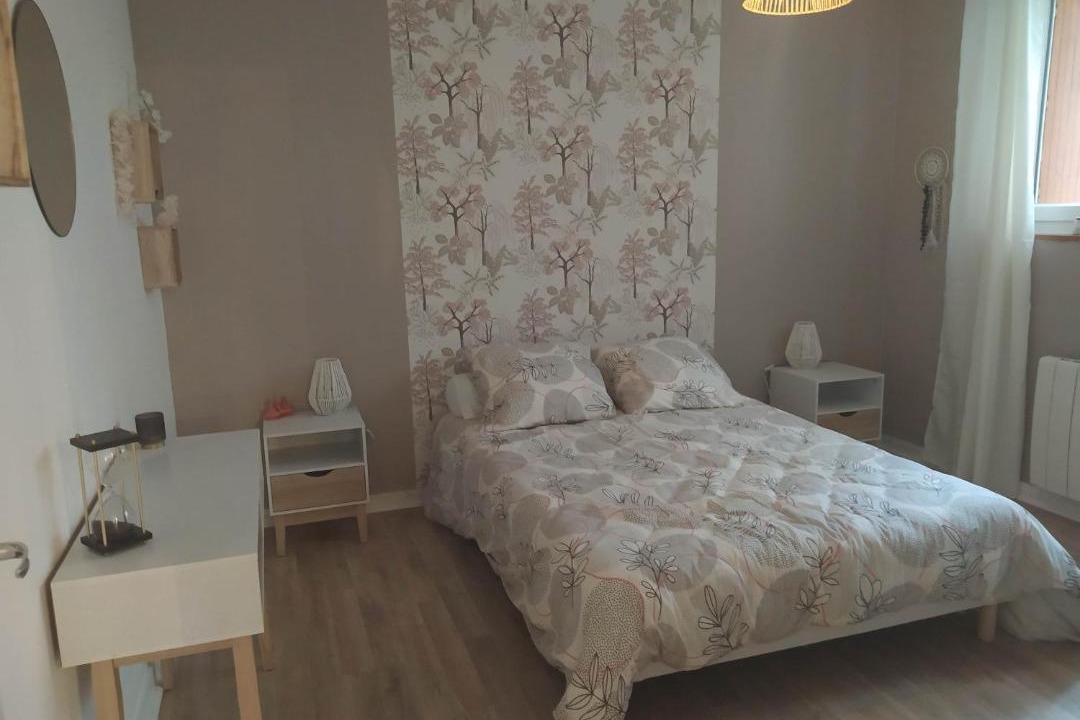 Photo of Bedroom in Sens