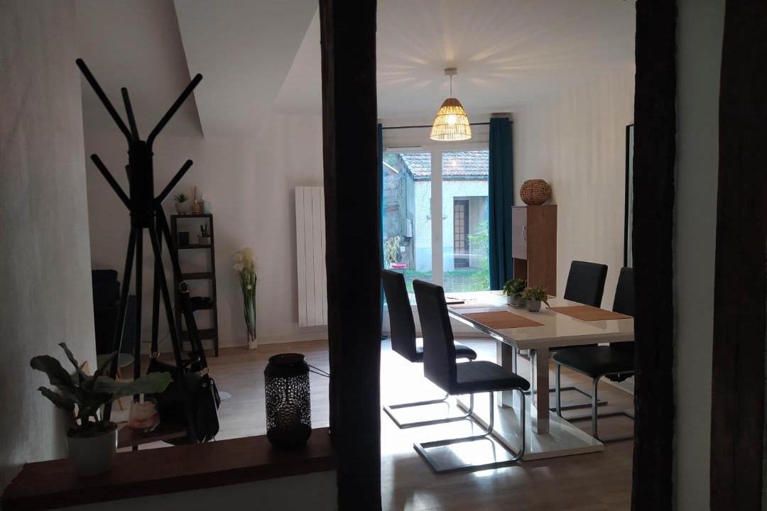 Photo of Livingroom in Sens