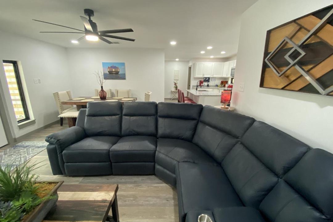Photo of Livingroom in Flour Bluff