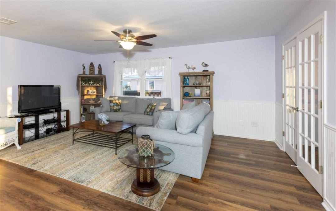 Photo of Livingroom in Rockport