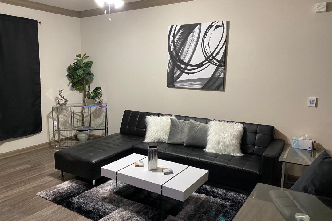 Photo of Livingroom in George Bush Park/Eldridge