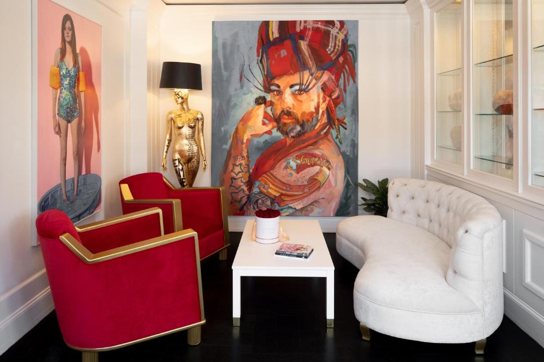 Photo of Livingroom in French Quarter