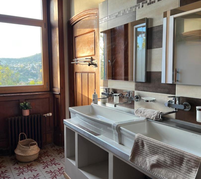 Photo of Bathroom in Annonay