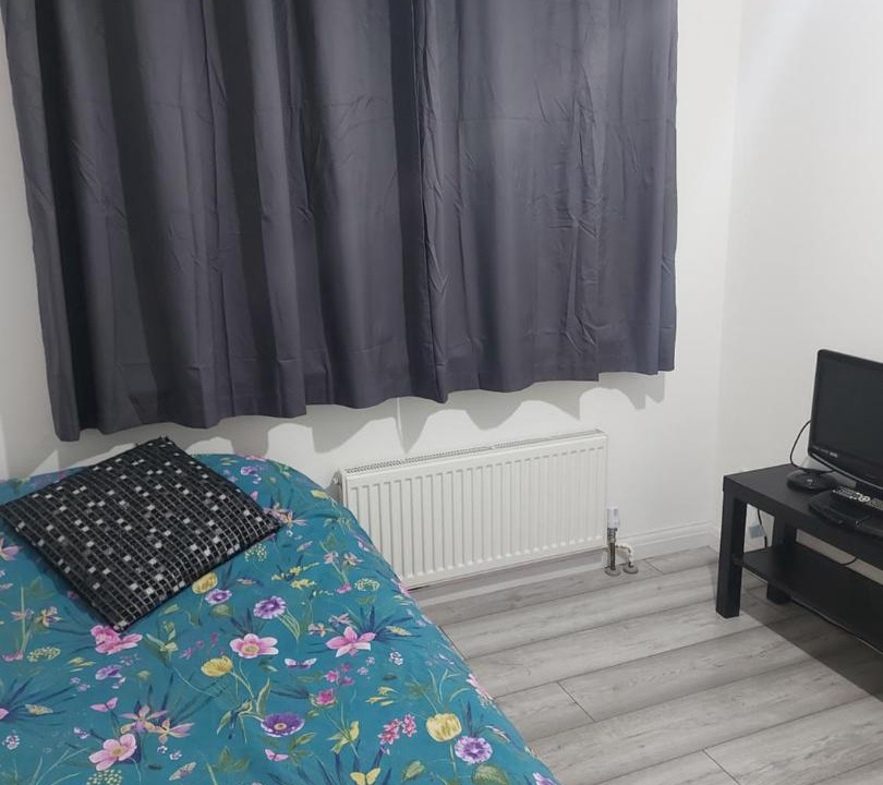 Photo of Others in Broad Green