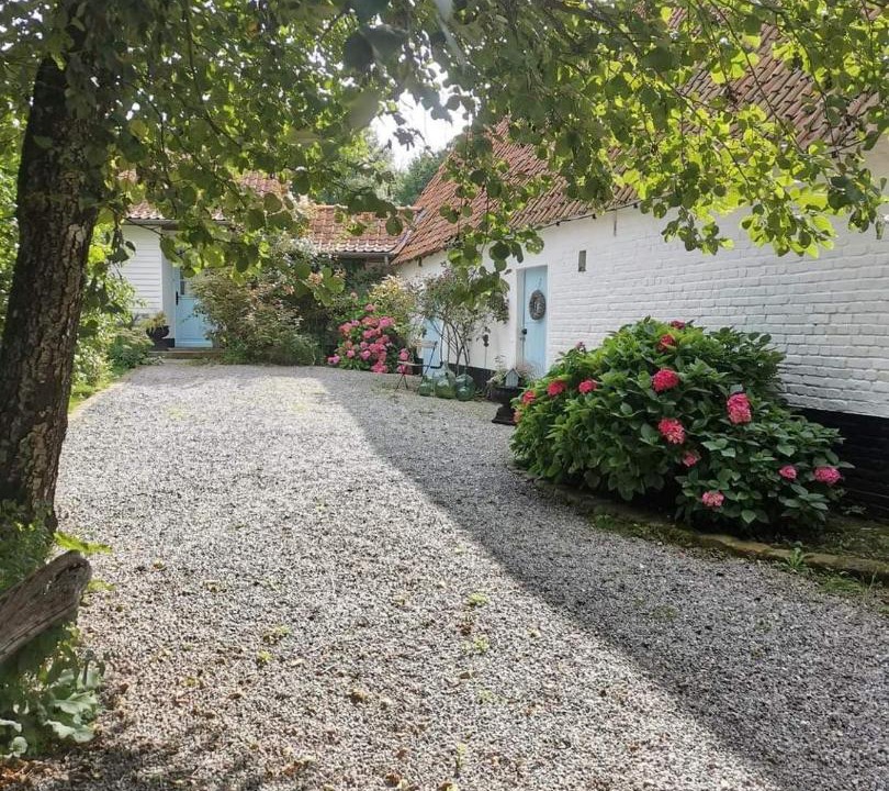 Photo of Buildings in Wirwignes