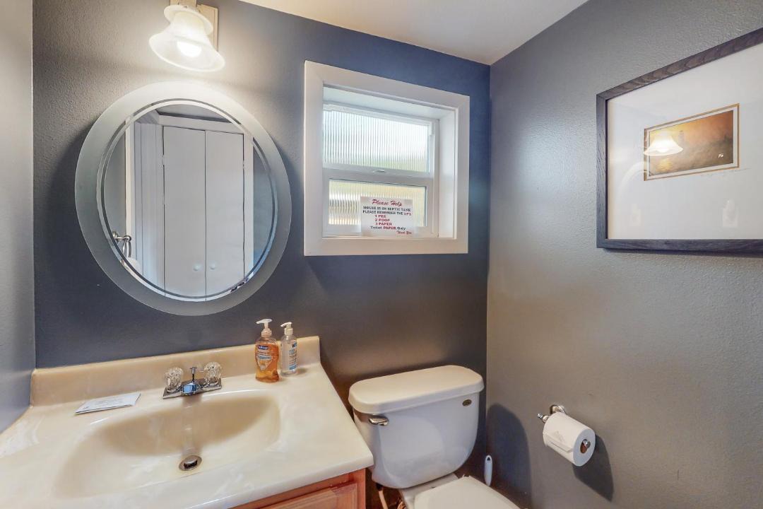 Photo of Others in Otis