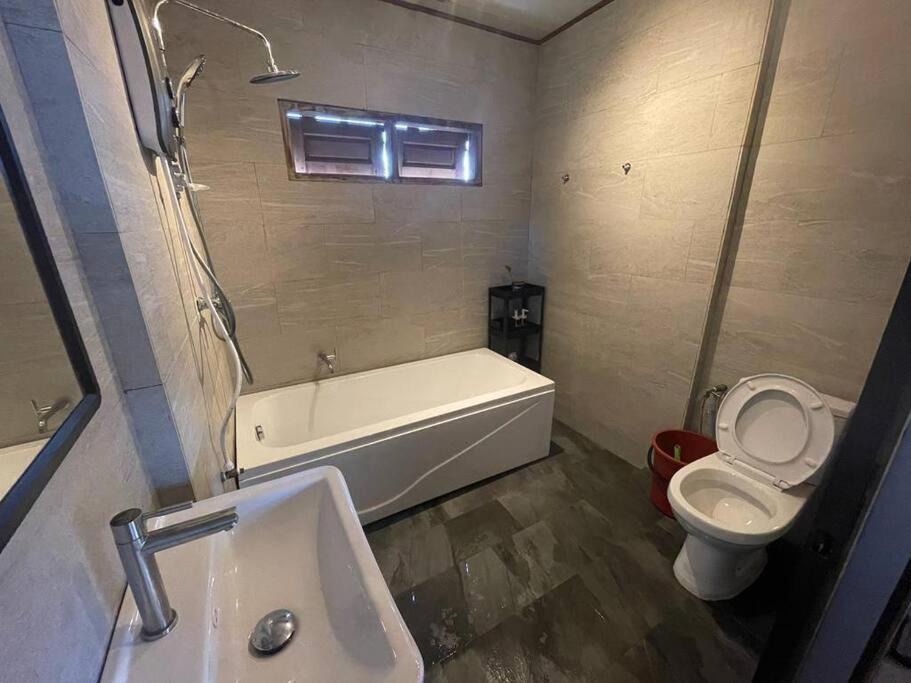 Photo of Bathroom in Pantai Penarik