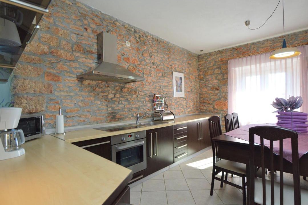 Photo of Kitchen in Promina